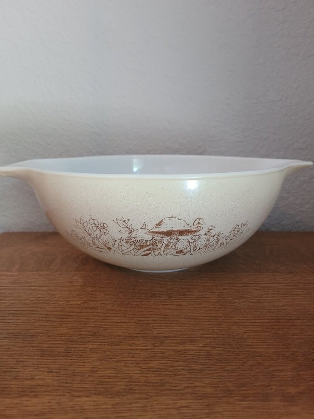 Vintage Pyrex Forest Fancies Mushroom Cinderella Nesting Bowl 444 (4 Qt)